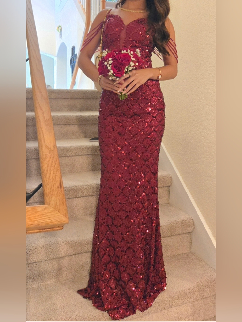 Women's Elegant Sequined Burgundy Evening Gown Prom Dress